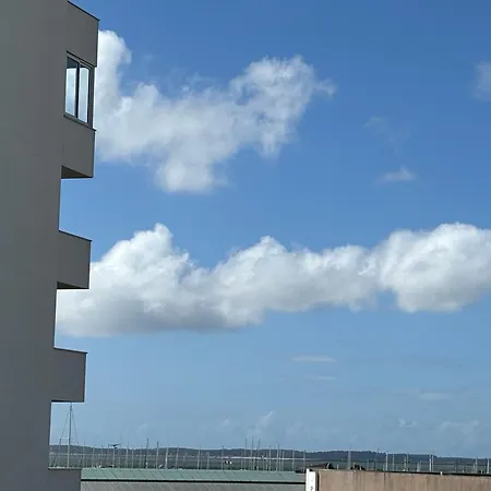 Refait A Neuf , Vue Bassin *