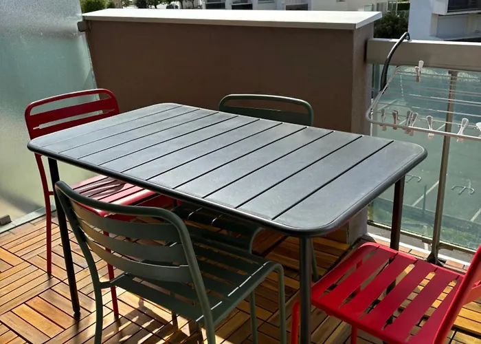 Refait à Neuf , Vue Bassin